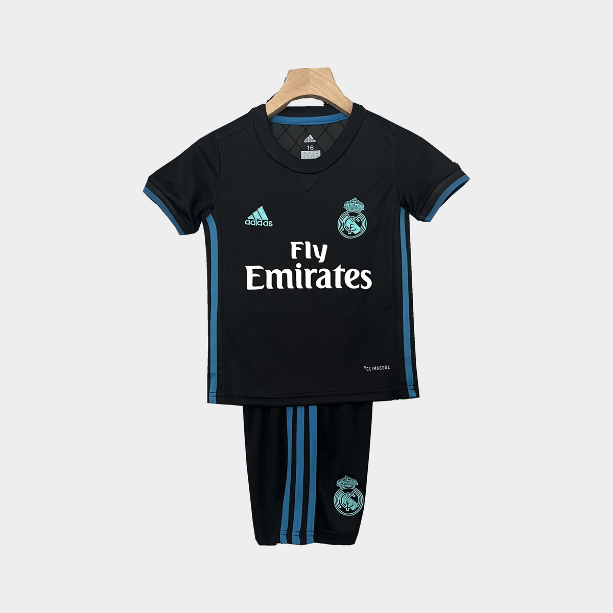 Conjunto Infantil Real Madrid Retro Visita 2017/18