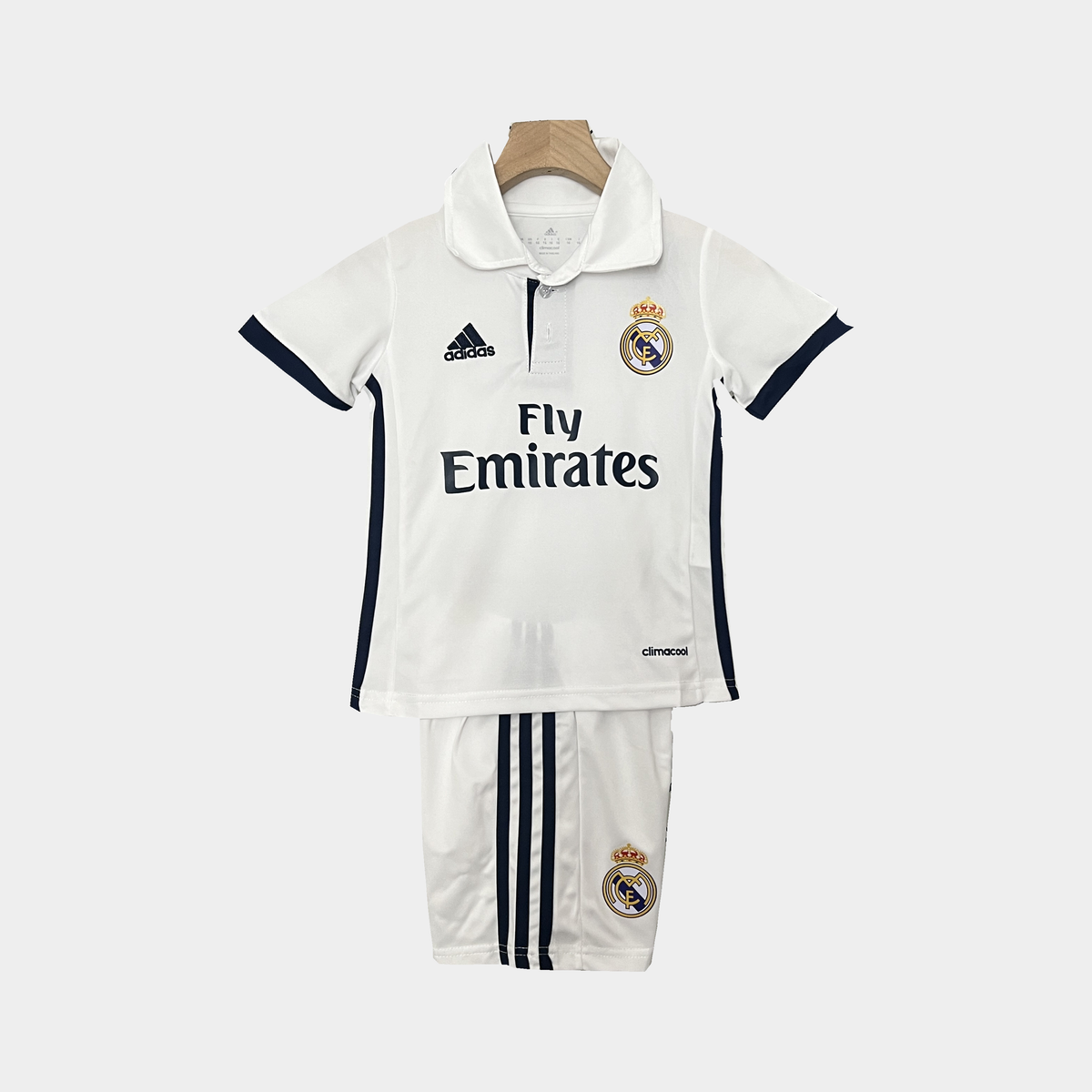 Conjunto Infantil Real Madrid Retro Local 2016/17