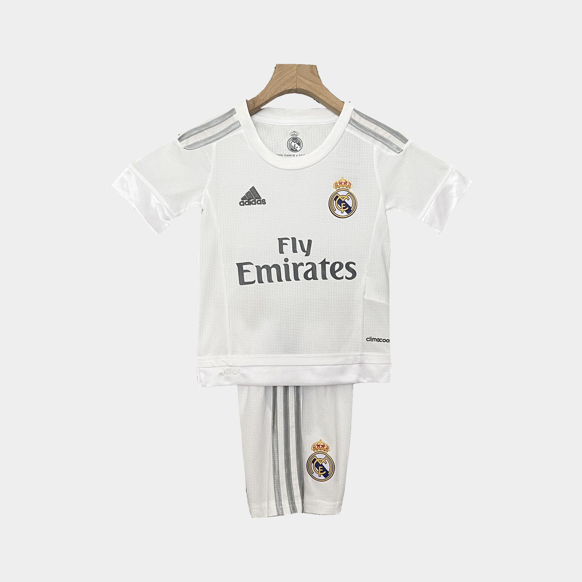 Conjunto Infantil Real Madrid Retro Local 2015/16