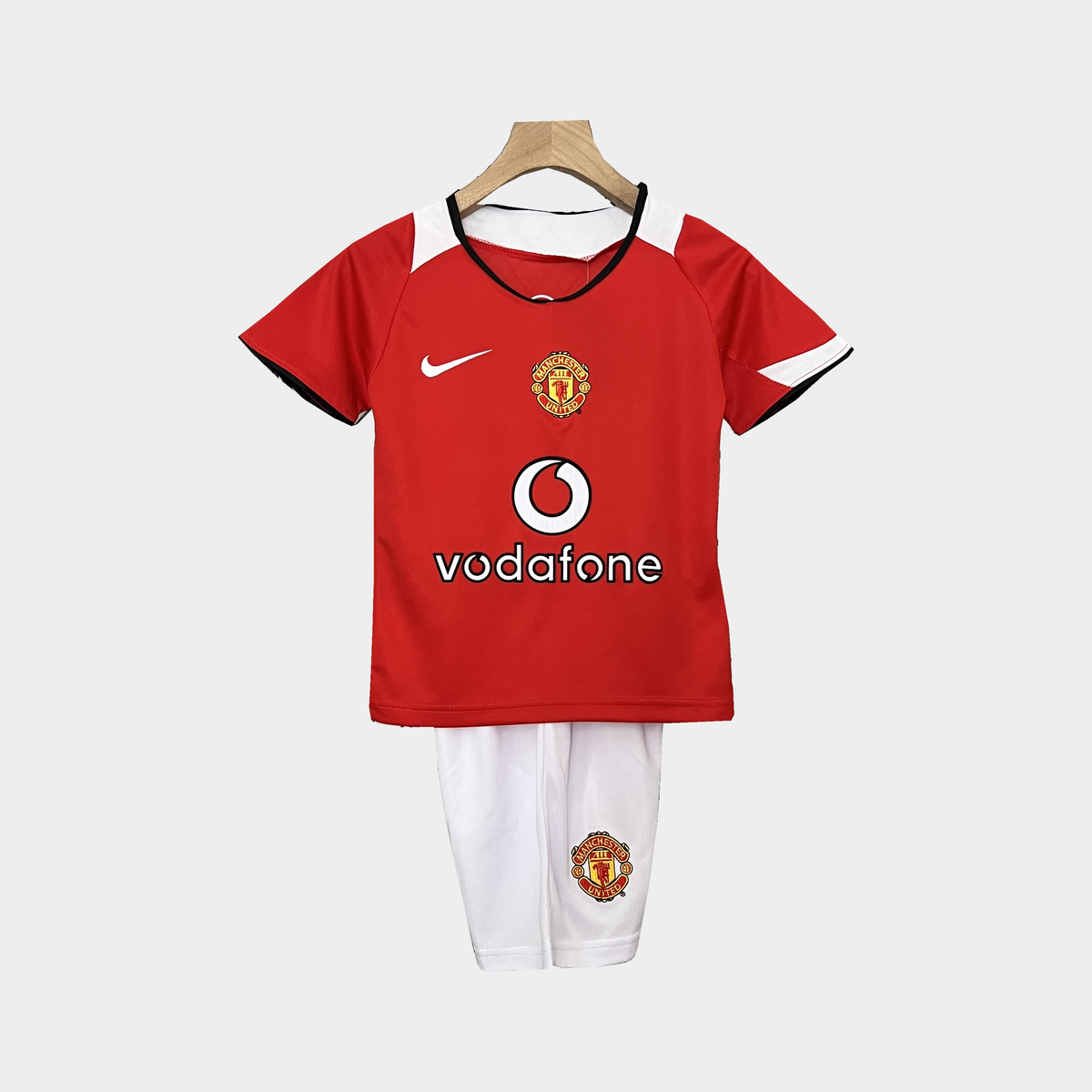 Conjunto Infantil Manchester United Retro Local 2005/06