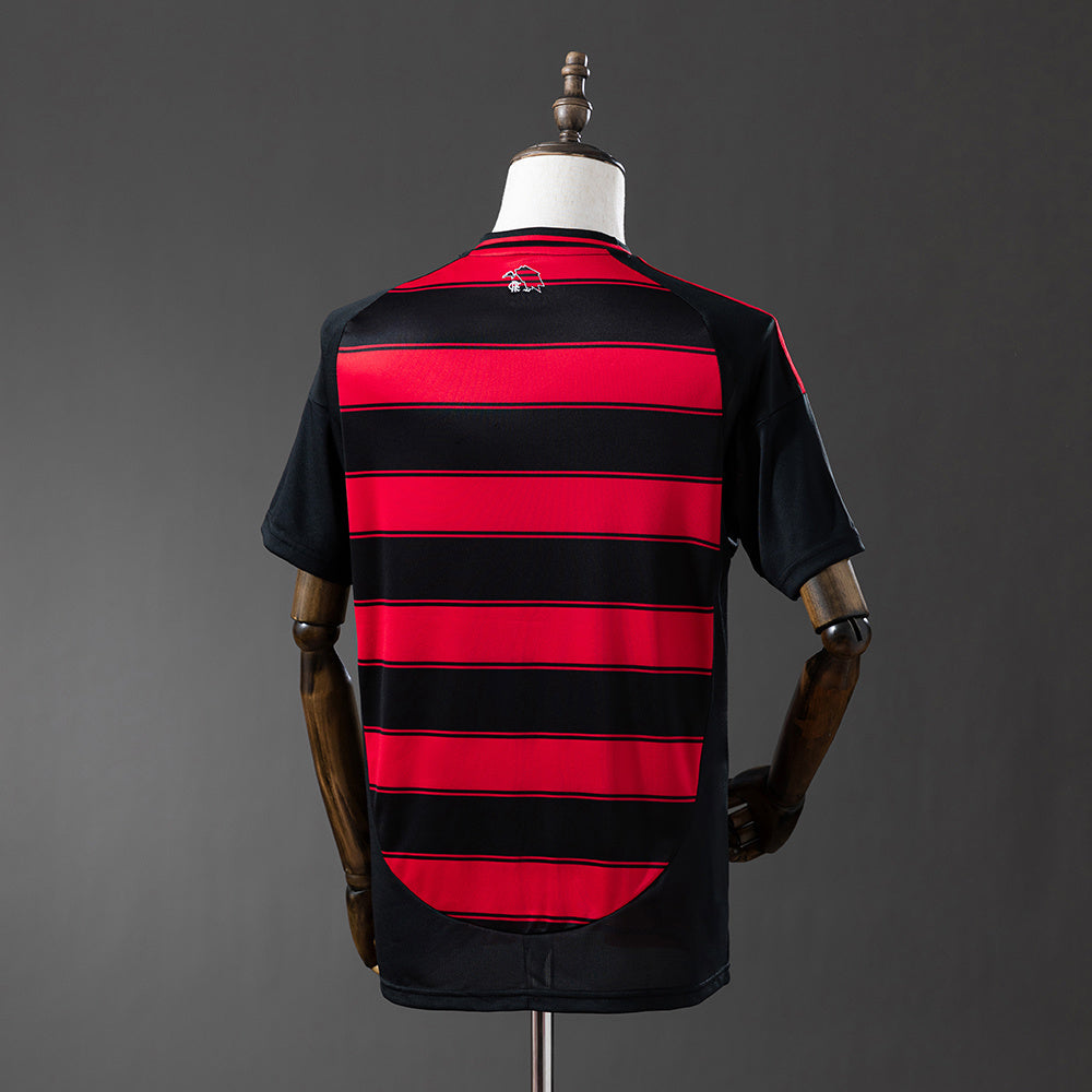 Camiseta Flamengo Local 2025/26 Sin Patrocinador