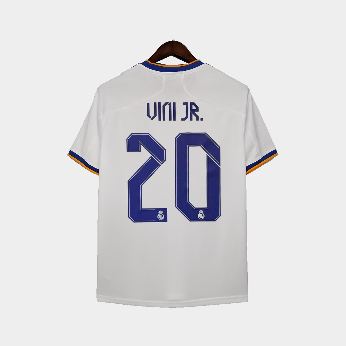 Camiseta Real Madrid Local 2021/22 Final París Vini Jr. 20