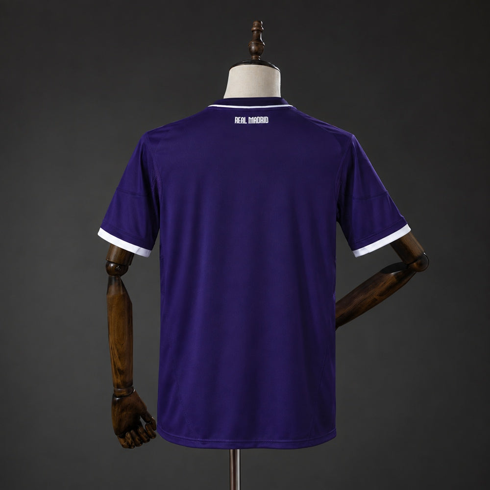 Camiseta Real Madrid Retro Tercera 2010/11