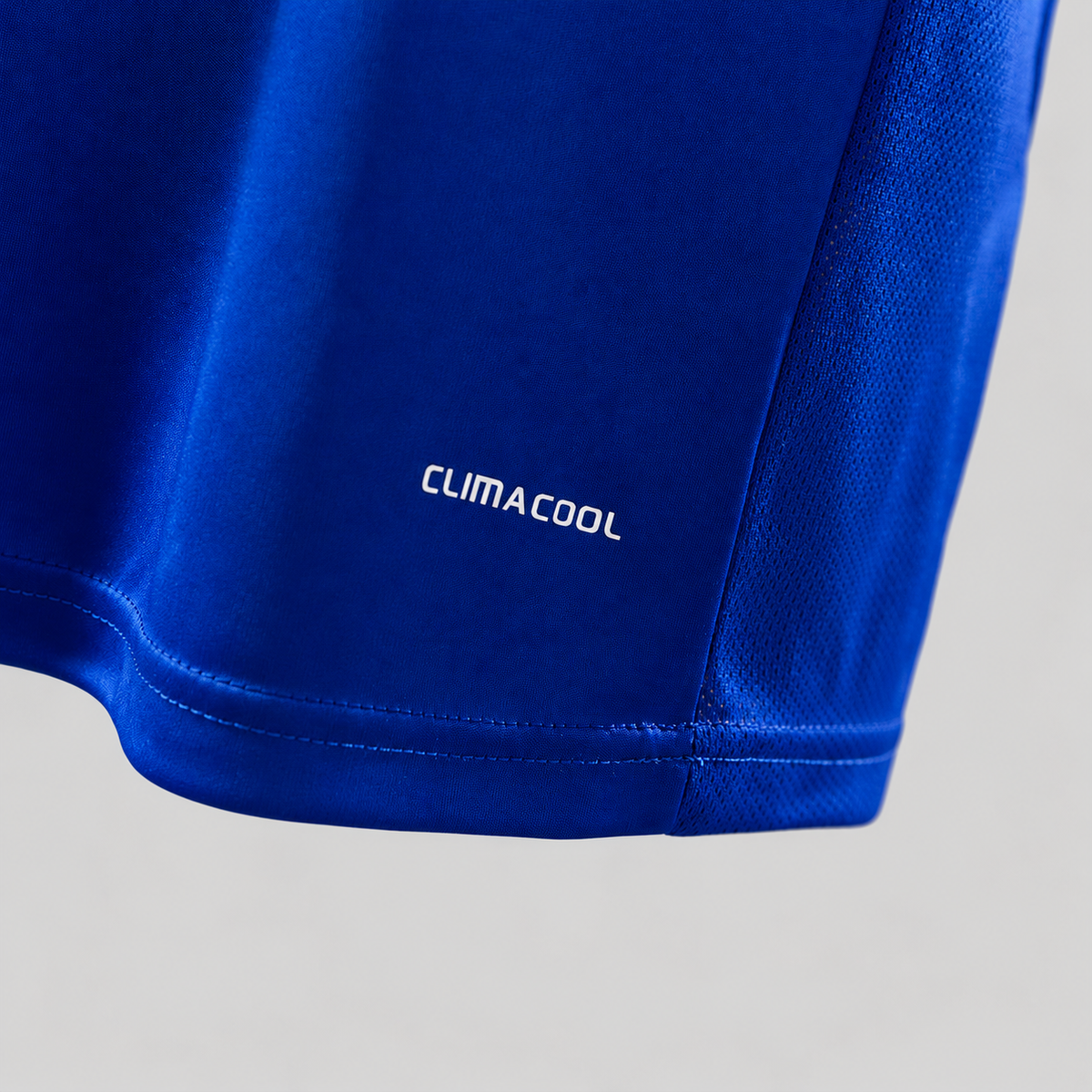 Camiseta Universidad de Chile Retro Local Manga Larga 2011