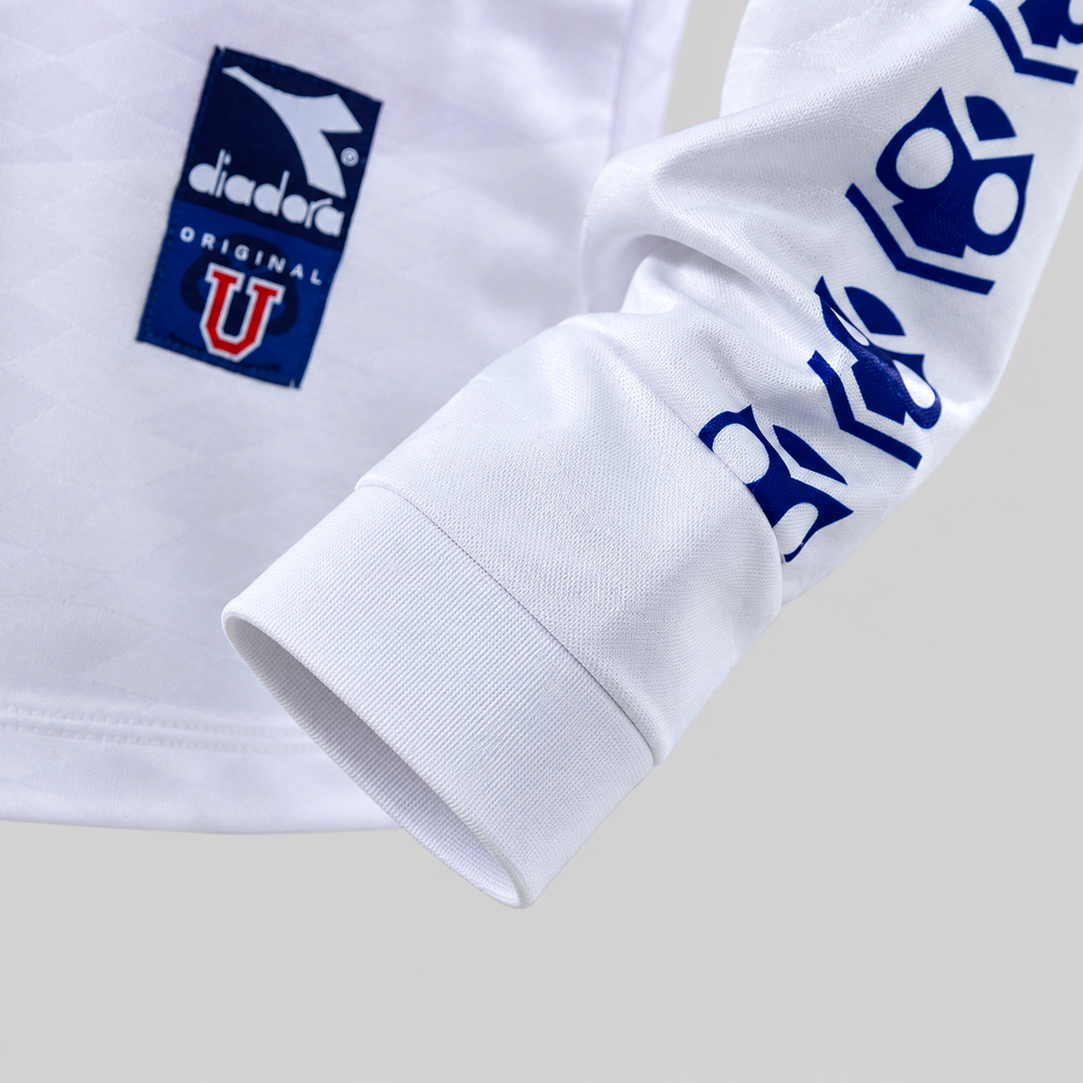 Camiseta Universidad de Chile Retro Visita Manga Larga 1996