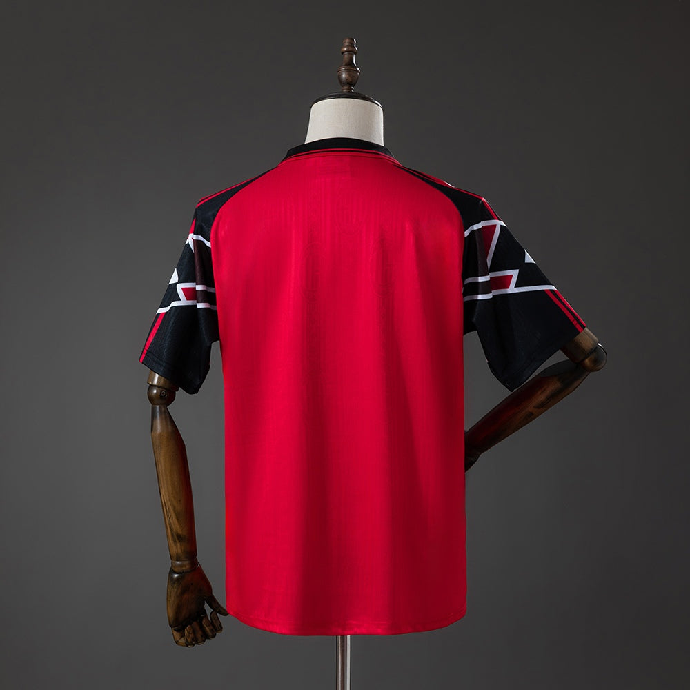 Camiseta AC Milan Retro Especial 1997/98