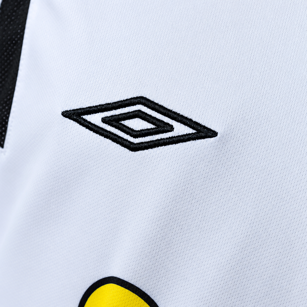 Camiseta Colo-Colo Retro Local Manga Larga 2006