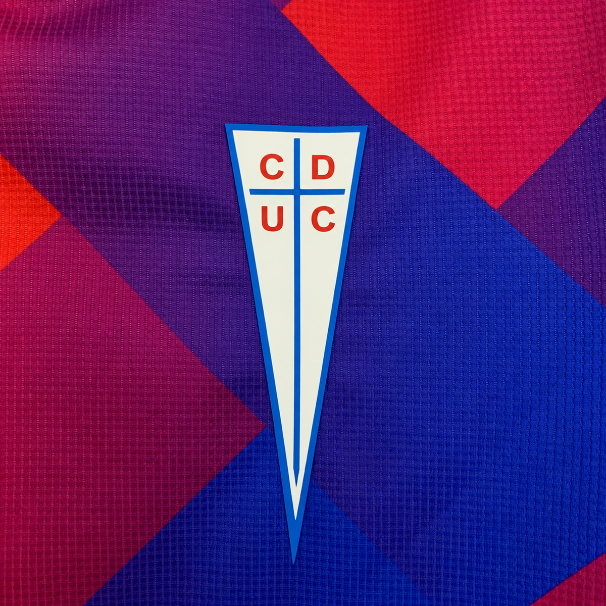 Camiseta Universidad Católica Tercera 2025/26