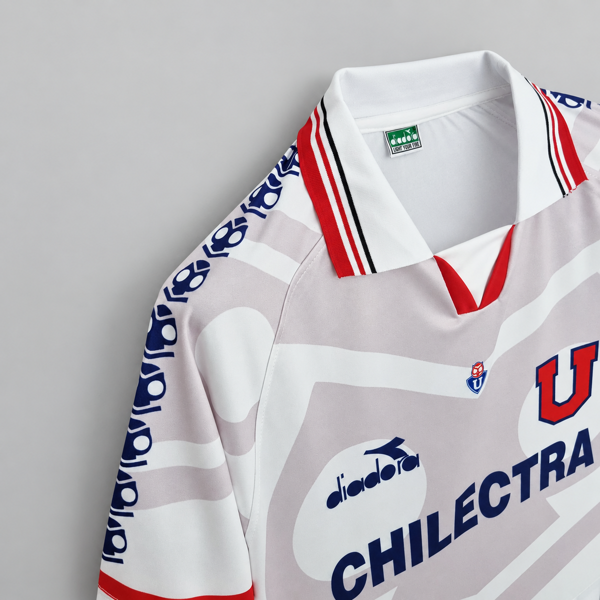 Camiseta Universidad de Chile Retro Visita Búho 1996