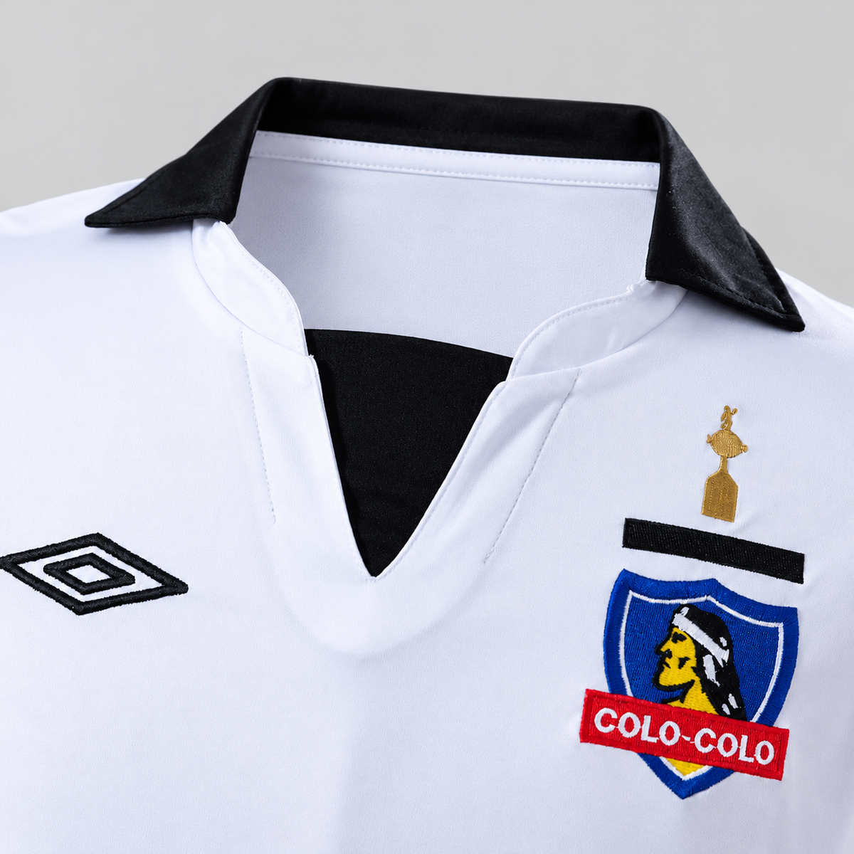 Camiseta Colo-Colo Retro Local 2013