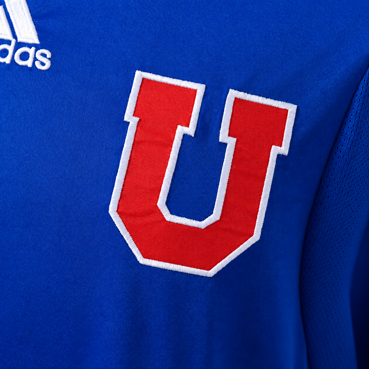 Camiseta Universidad de Chile Retro Local Manga Larga 2011