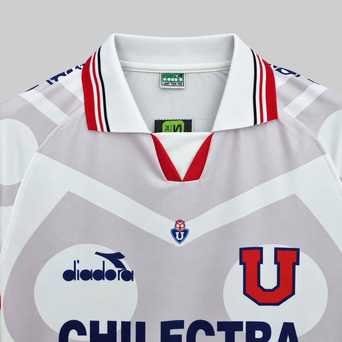 Camiseta Universidad de Chile Retro Visita Búho 1996