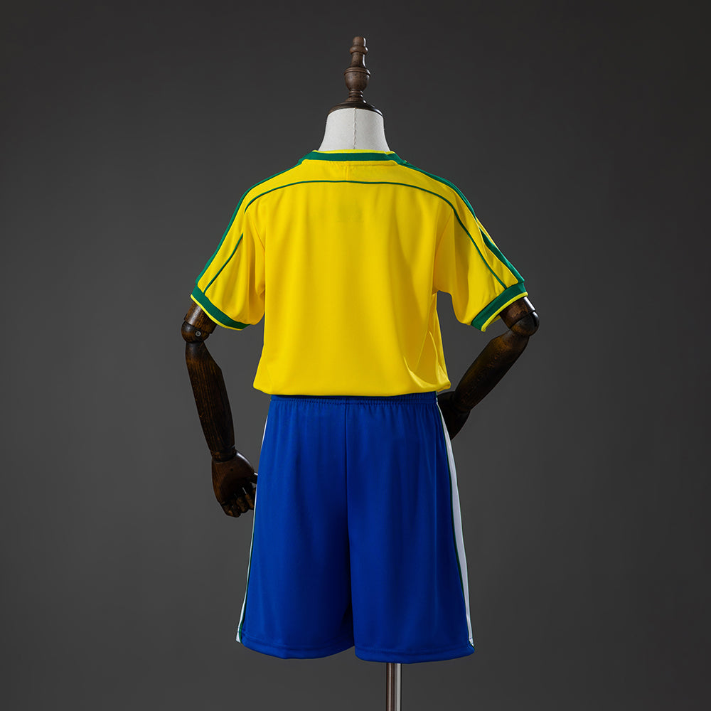 Conjunto de Niños Brasil Local 1998