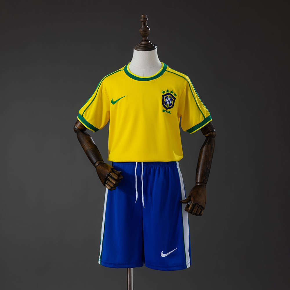 Conjunto de Niños Brasil Local 1998