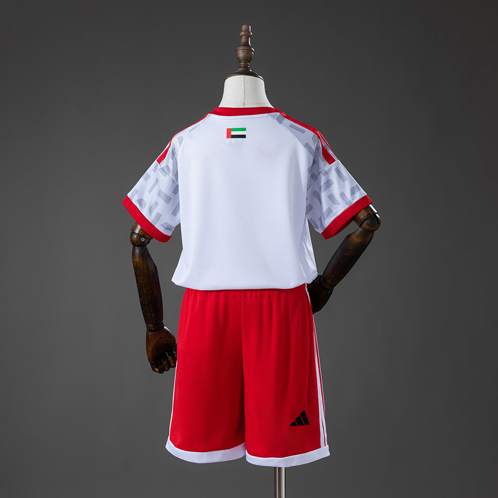 Conjunto de Niños Emiratos Árabes Unidos Local 2026