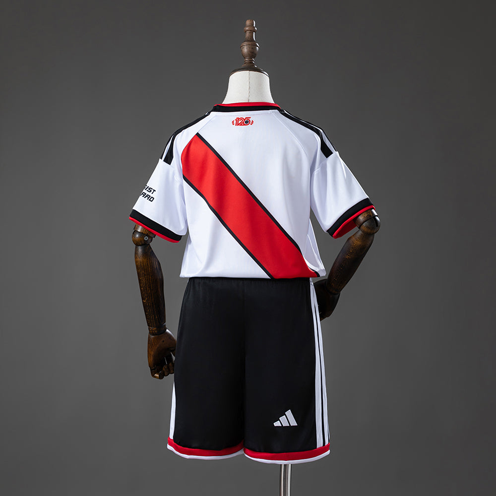 Conjunto de Niños River Plate Local 2026/27