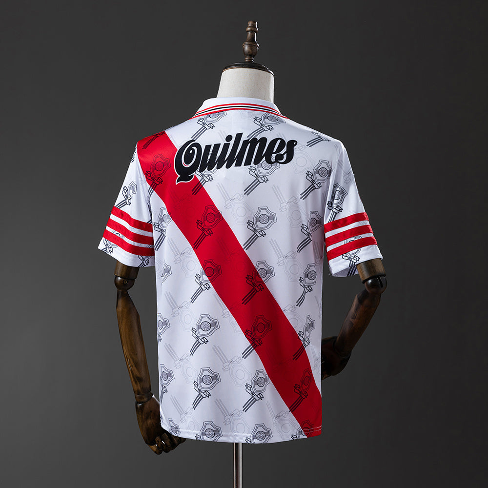 Camiseta River Plate Retro Local 1995/96 Escudos