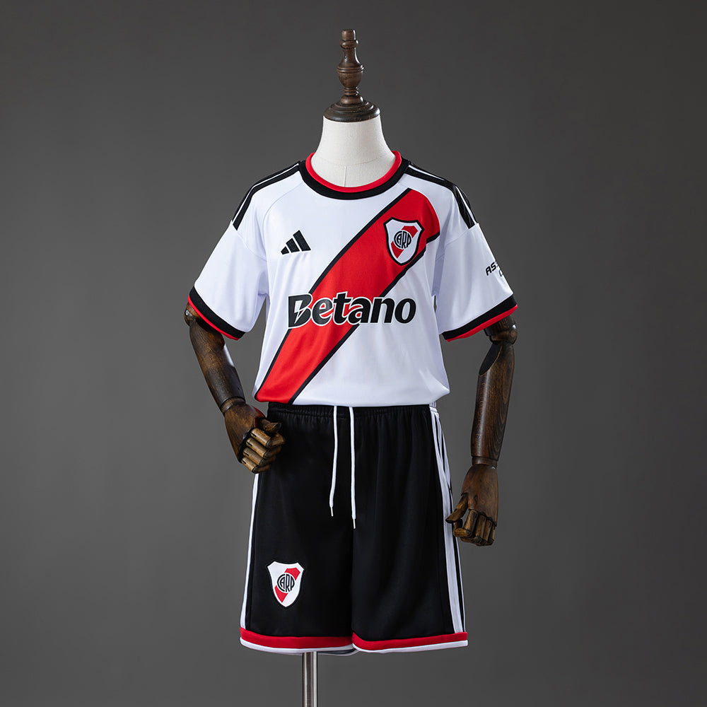 Conjunto de Niños River Plate Local 2026/27