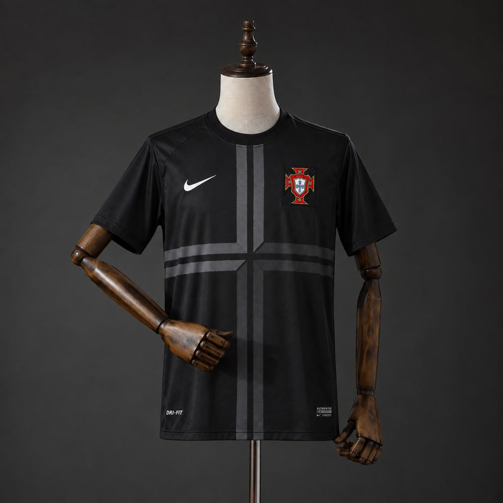 Camiseta Portugal Negra 2013 Retro