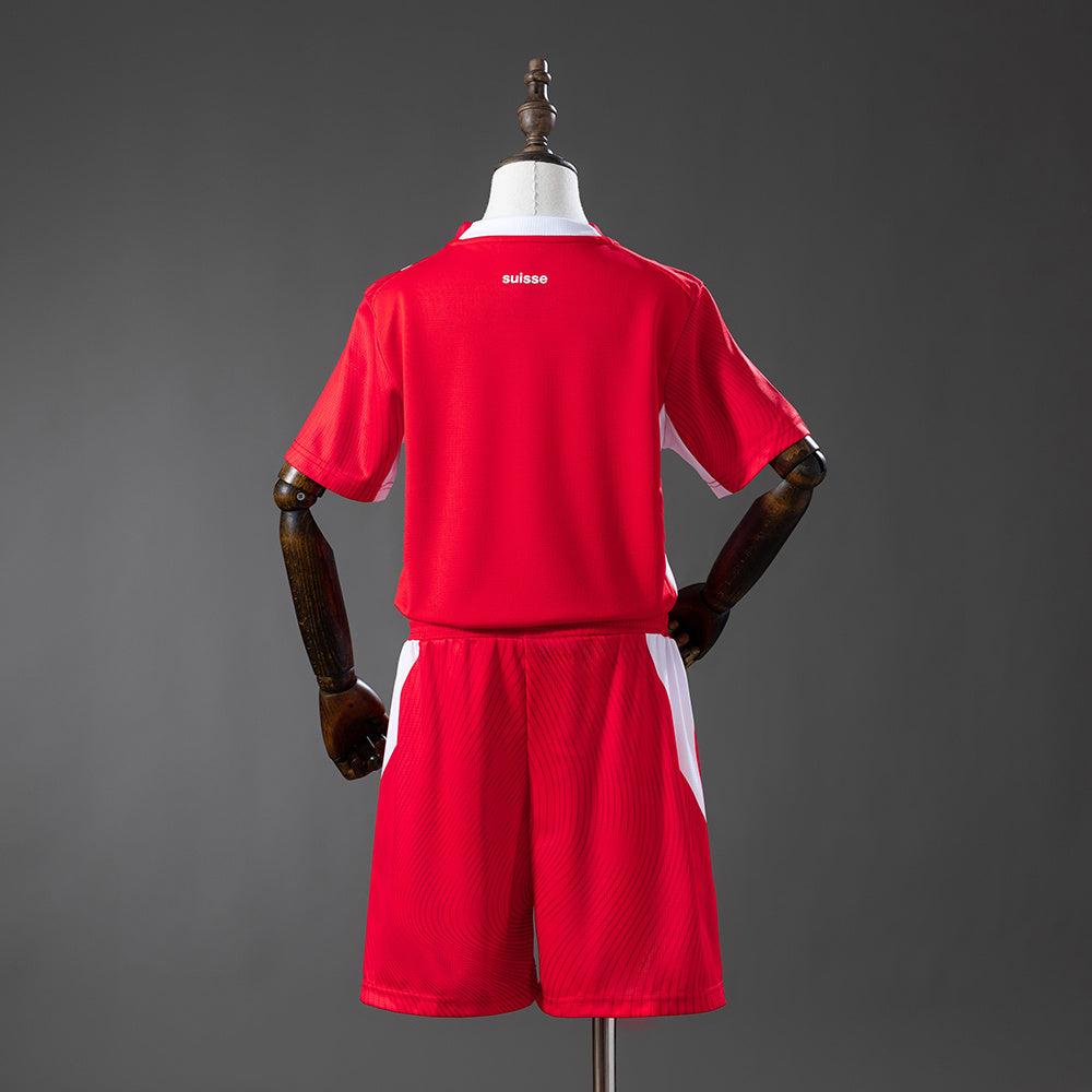 Conjunto de Niños Suiza Local 2026