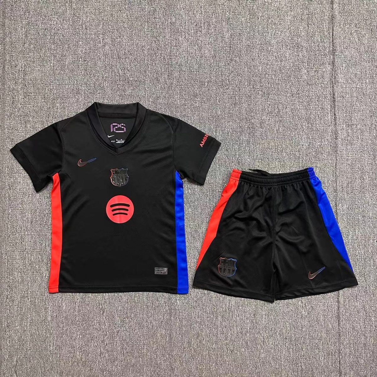 Set Niño Barcelona Visita 2024-2025