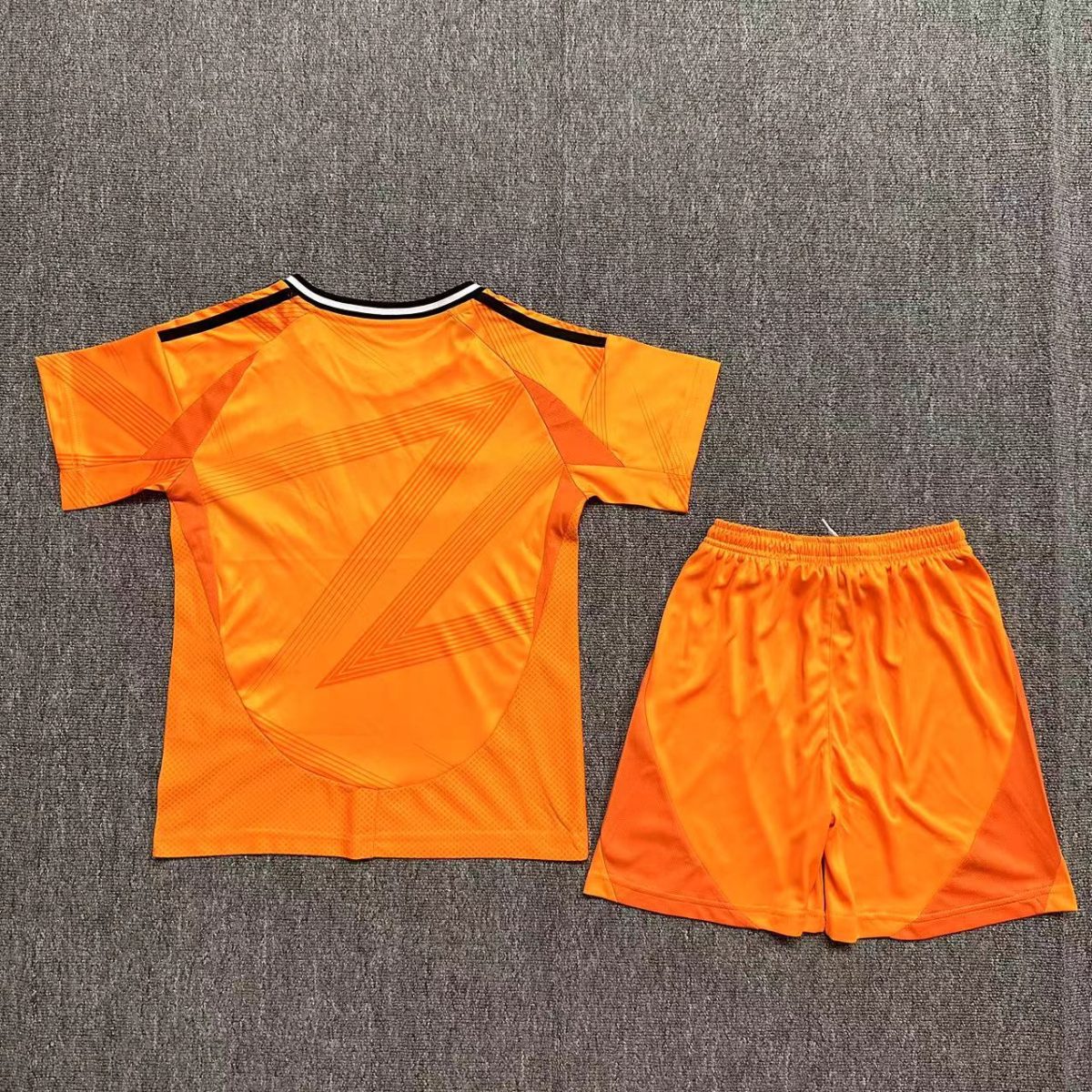 Set Niño Real Madrid Visita 2024-2025