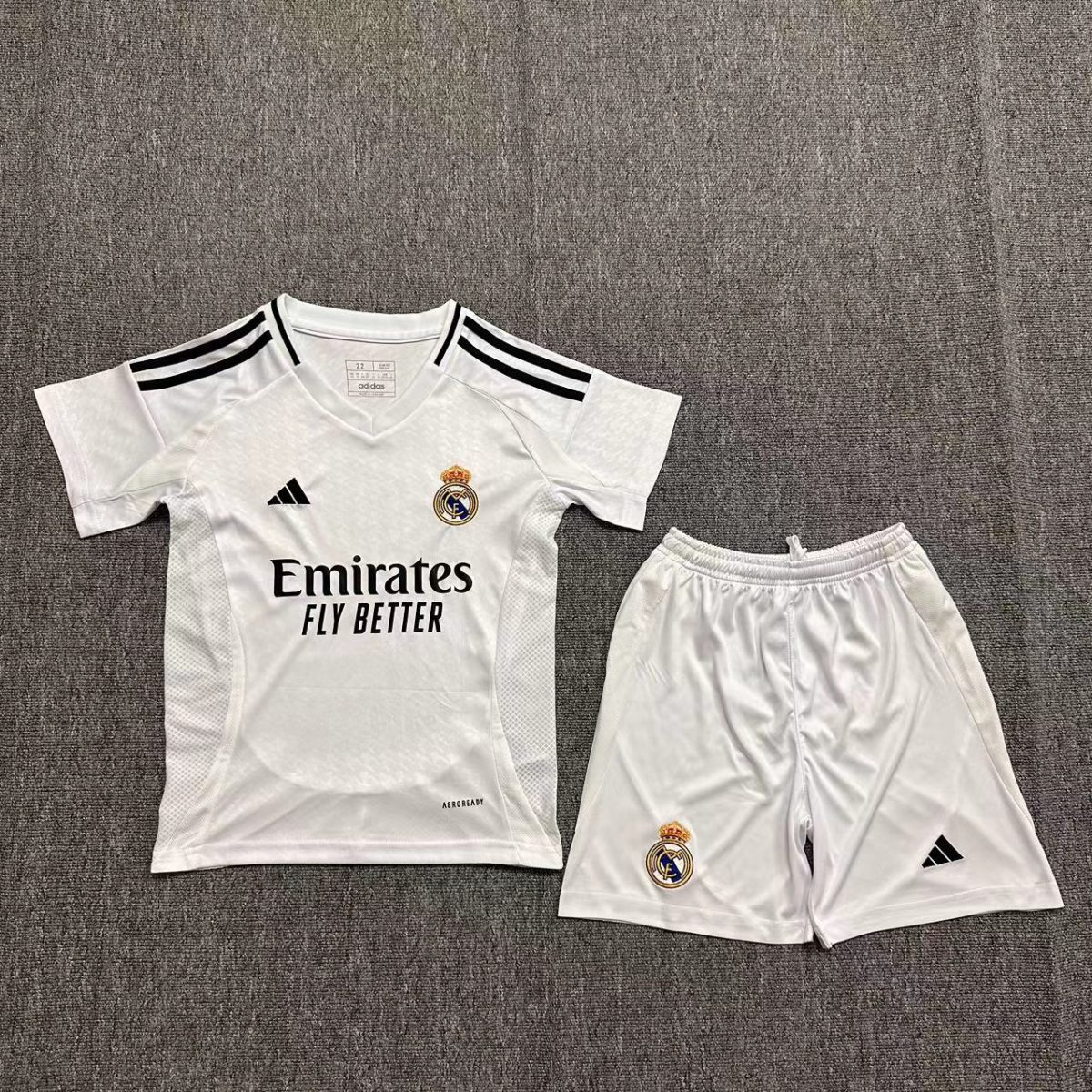 Set Niño Real Madrid 2024-2025