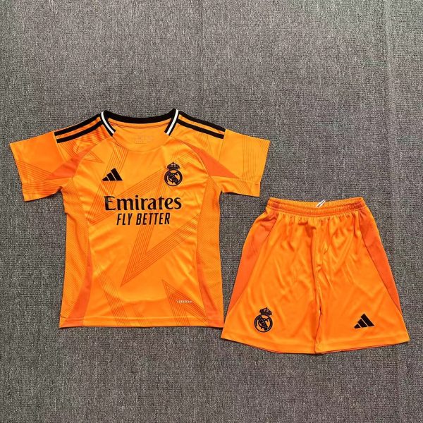 Set Niño Real Madrid Visita 2024-2025