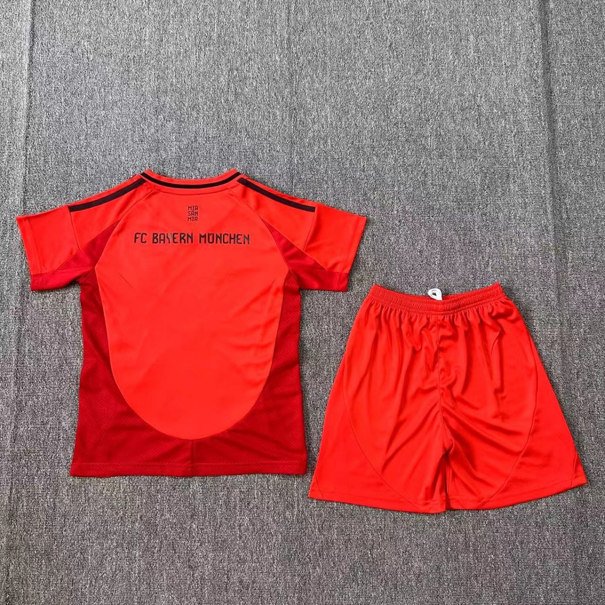 Set Niño Bayern Munich Local 2024-2025