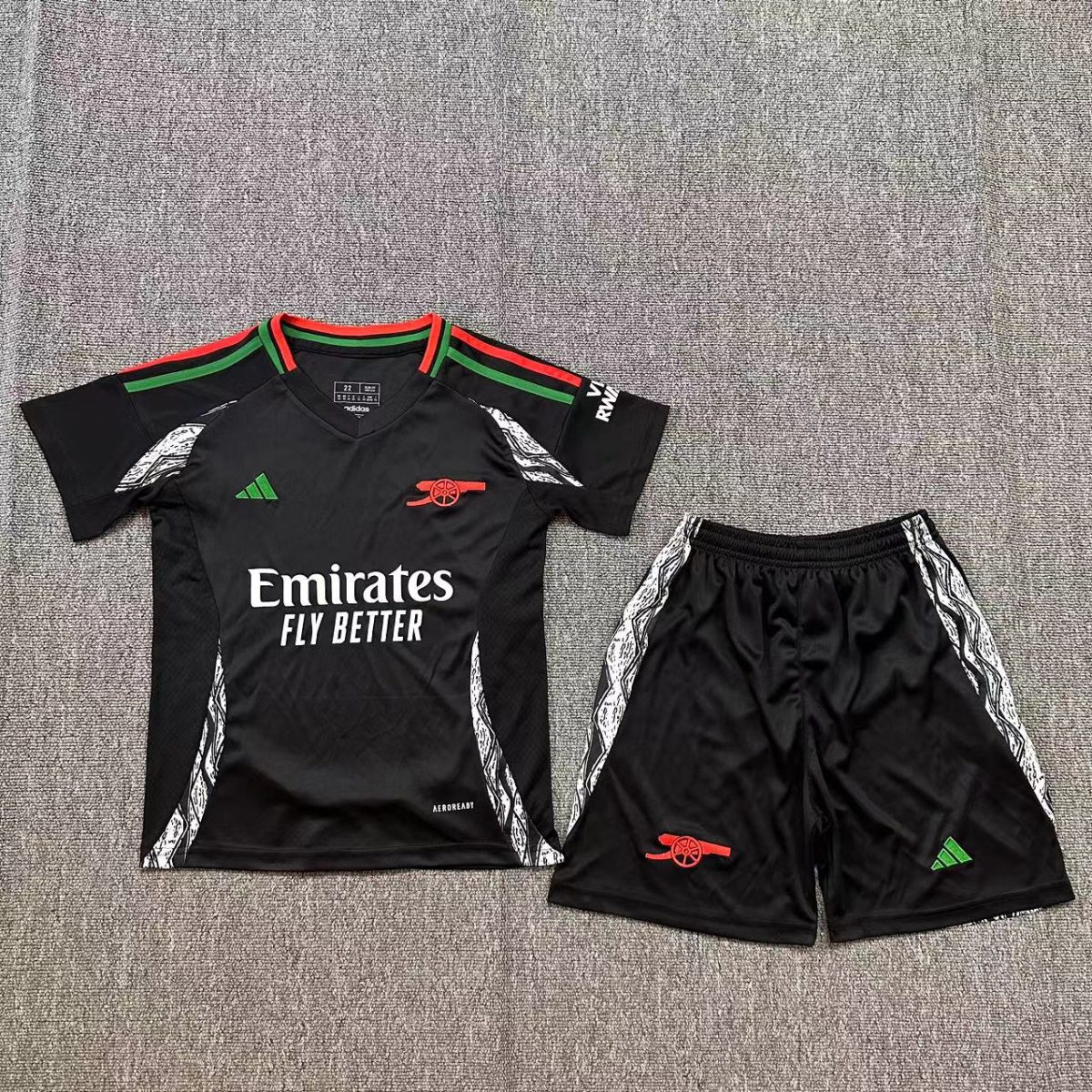 Set Niño Arsenal Visita 2024-2025