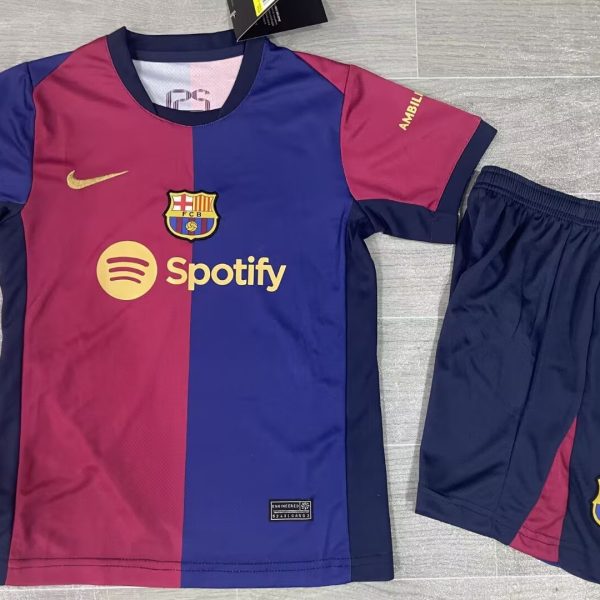 Set Niño Barcelona 2024-2025